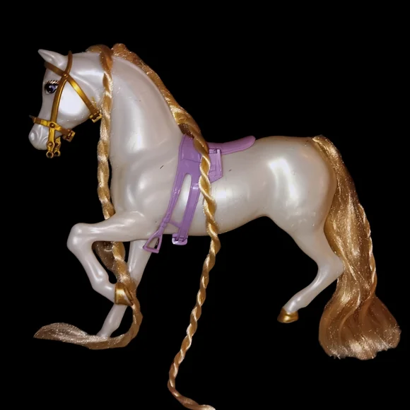 VINTAGE Y2K BARBIE PRINCESS RAPUNZEL WHITE HORSE - Picture 3 of 4